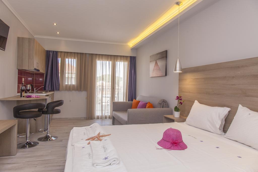 Aggelos Apartments & Deluxe Studios Nydri  Zimmer foto